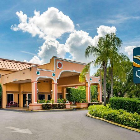Quality Inn Sarasota North Near Lido Key Beach Exterior photo
